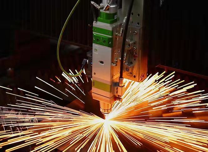 6 problemi comuni di taglio e profilazione laser e soluzioni